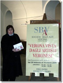 Paola Sena, durante la mostra SBAV a Verona (2006)